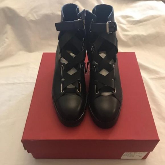 EUC Fendi Mohair Black Coat with Floral Appliqués - Picture 13 of 14